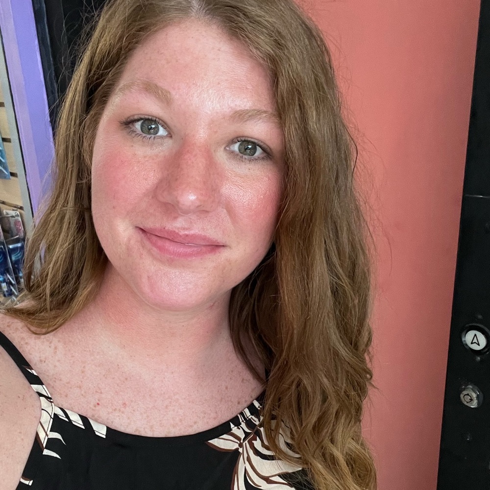 Meet your Posher, Rebecca